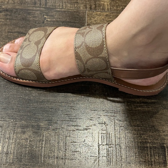 COACH SANDALS - Picture 3 of 4